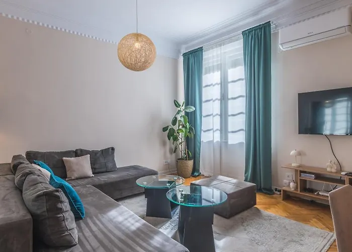 Apartman Harmony 1 *